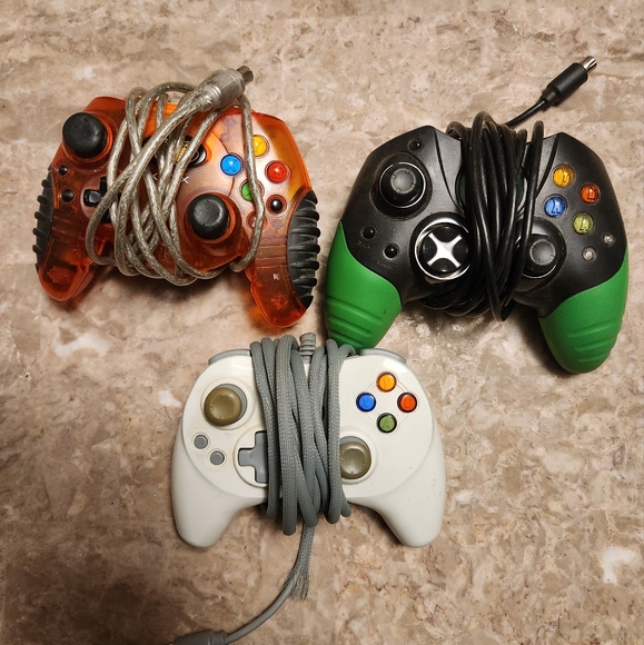 Microsoft Video Games & Consoles Original Xbox Controllers Bundle